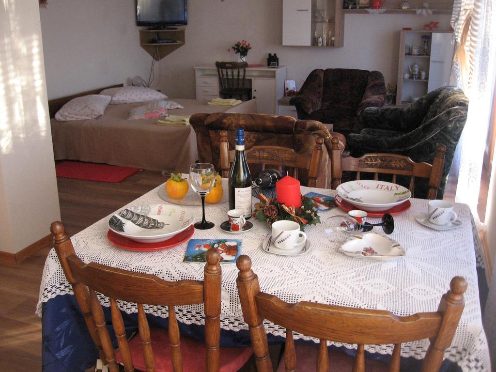 Apartments Adelita Porec Esterno foto
