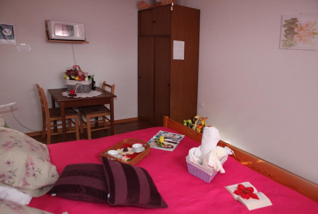Apartments Adelita Porec Esterno foto