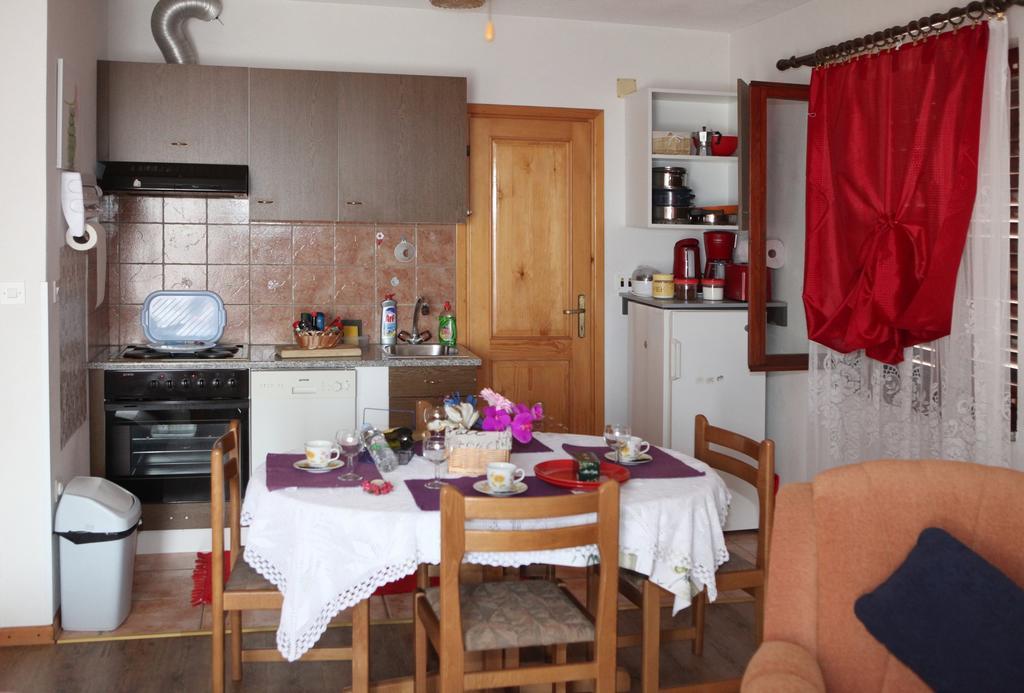 Apartments Adelita Porec Esterno foto