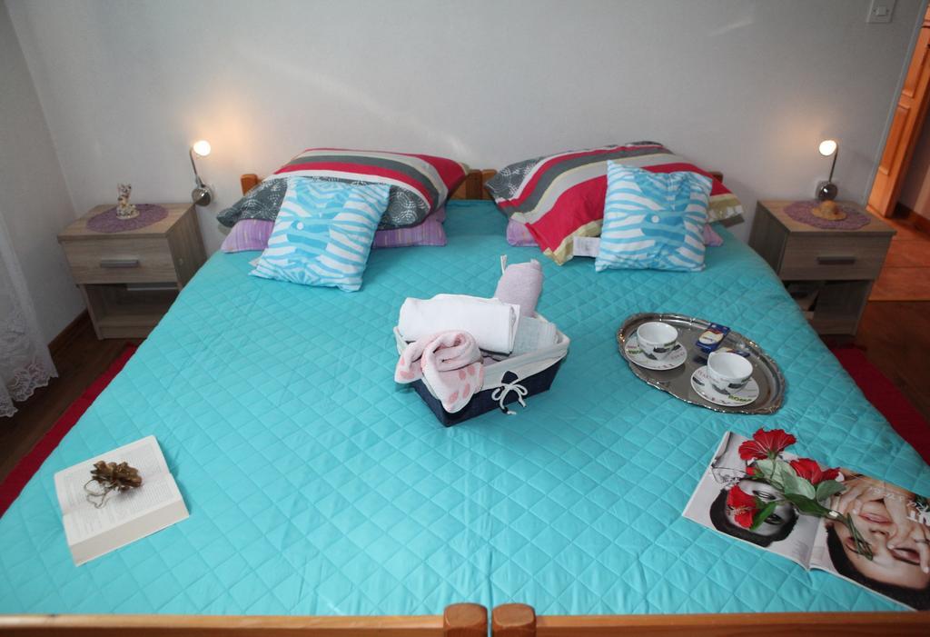 Apartments Adelita Porec Esterno foto
